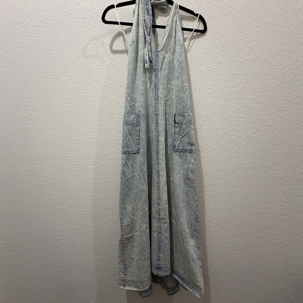 Mustard Seed Light Acid Wash Denim Halter Maxi Dress with Pockets Small NWT
